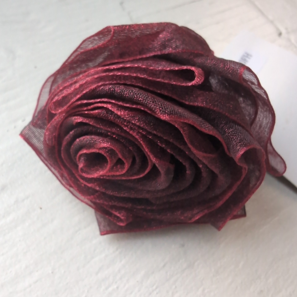 NWT burgundy dark red Gothic rosette clip or brooch